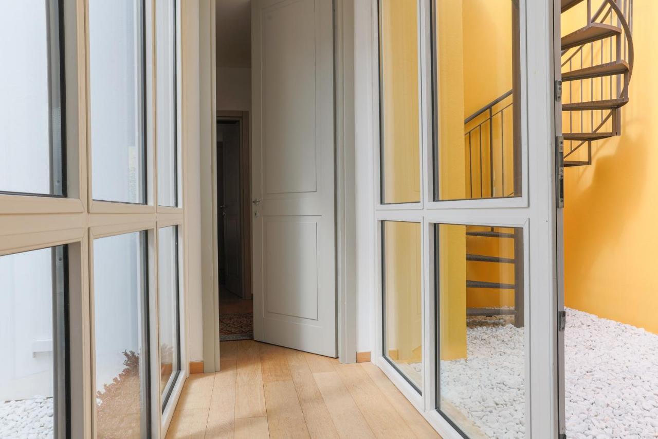 Lakefront Contemporary - By My Home In Como Cadenabbia Buitenkant foto